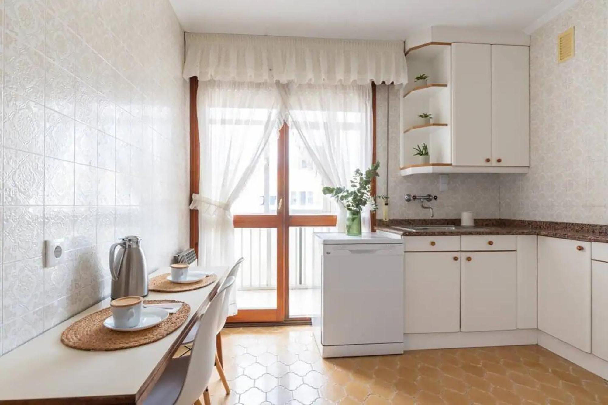 Apartamento En Alto Miranda Con Parking Apartment *